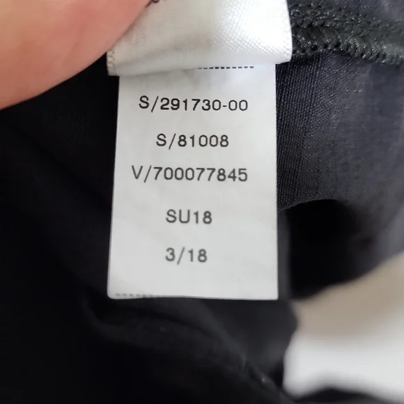 Athleta Black Running Black Shorts Women's Size 4 - Picture 9 of 9